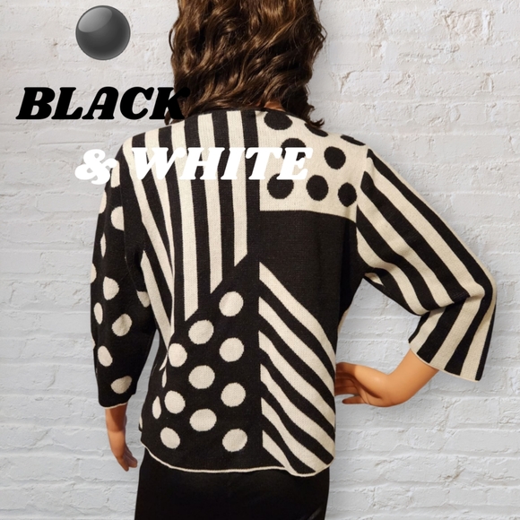 Vintage Cardigan Sweater w/ Zip Sz. M - Picture 2 of 4